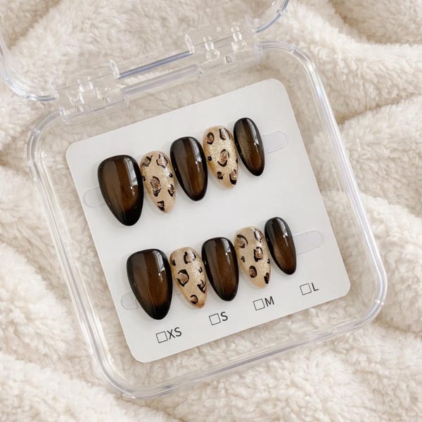 Unghie finte effetto leopardo al cioccolato / Mandorla lucida, fatte a mano