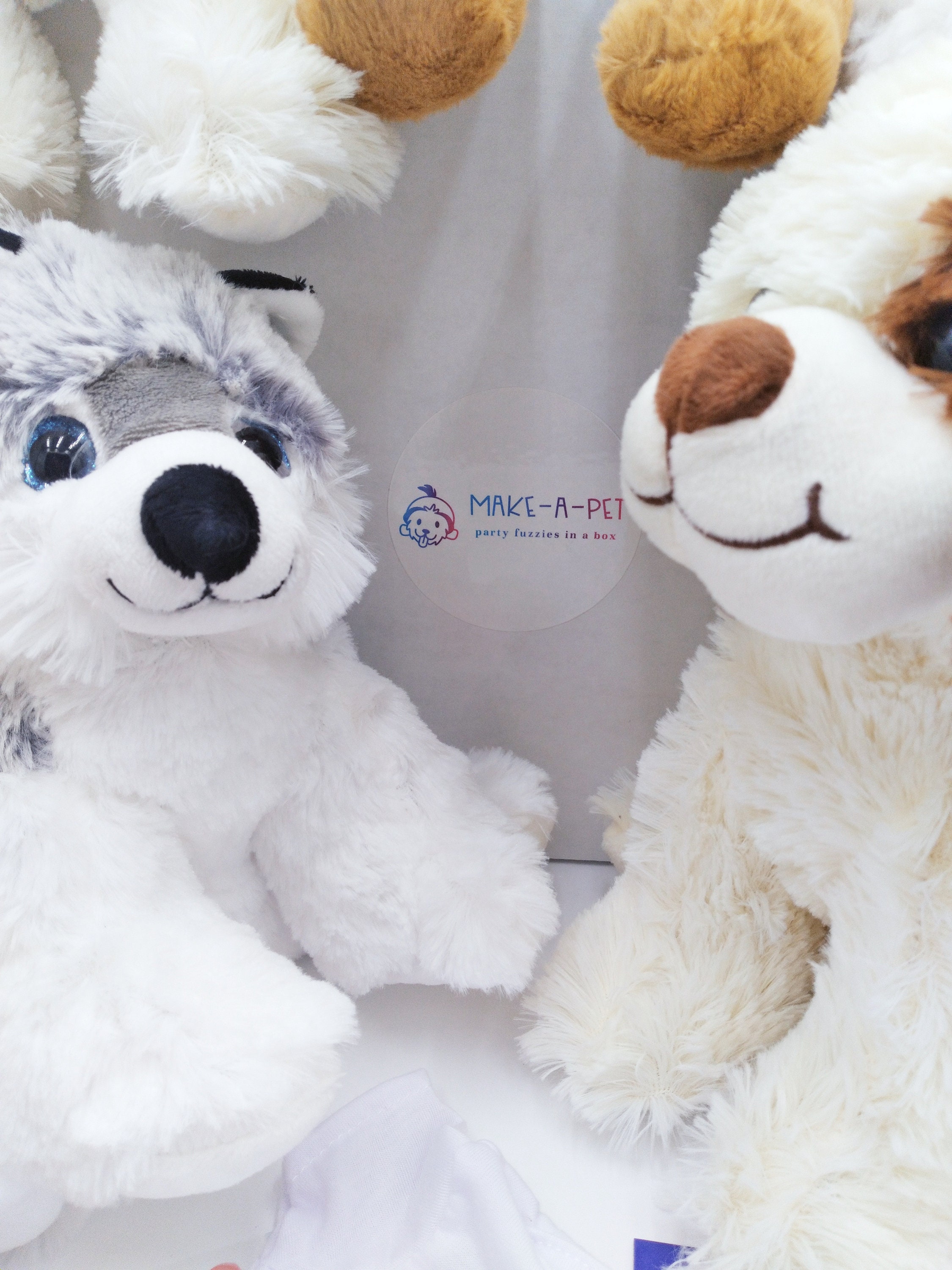 Mixed up 15 Pack Make Your Own Dog Party Kit Tshirts 10 Dog Plushie