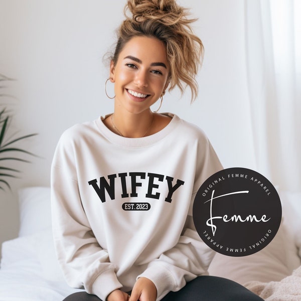 Wifey Sweatshirt - Personalized Wedding Gift - Bridal Shower Gift- New Bride Gift - New Wife Sweatshirt