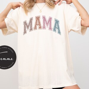 Mama Flower Shirt - Mothers Day Gift - Mom shirt- Mommy - Mom Era - Retro Mom Shirt - Mom Shirt - Cute Mom Shirt - Cute Mom Gift - Trendy