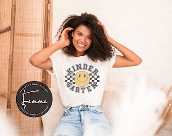 Kindergarten Teacher, Teacher Gift, Teacher Smiley Shirt, Retro, Teacher Gift, Funny, Crop Top, Tee, Tshirt, Cute Teacher Shirt