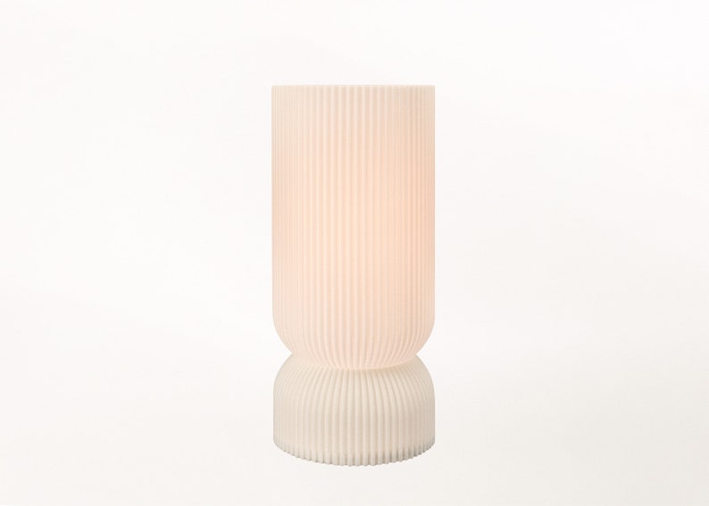 The Stance With Dimmable Warm LED Bulb 2024 GRAMMYs center piece image 9