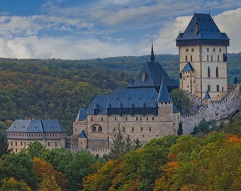 Poster Vintage Du Château De Karlštejn - Tchécoslovaquie - Haute Qualité, Format 50x70 Cm, Prêt à Encadrer