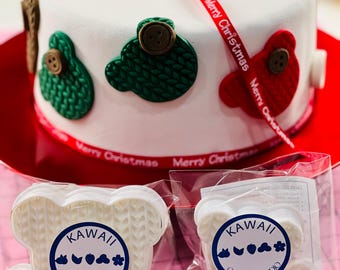 Kawaii Cookie Studio Original : USA-Made Bear-Shaped Cookie Cutter & Stamp with Knit Texture and Button - Perfect for Holiday Baking!
