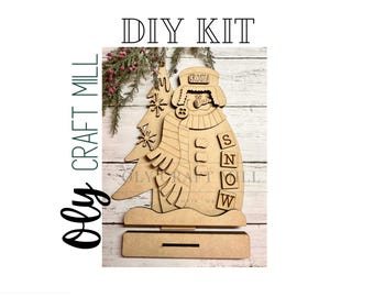 DIY Snow Snowman Standing  / Christmas Decor / Mantle Decor / Home Decor / Winter