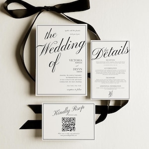以下が含まれることがあります： 白地に黒い文字で書かれた3枚のカードが特徴的な、エレガントなウェディング招待状セットです。メインカードには「the Wedding of」と名前とイベントの詳細が記載されています。黒いリボンが芸術的に配置されています。