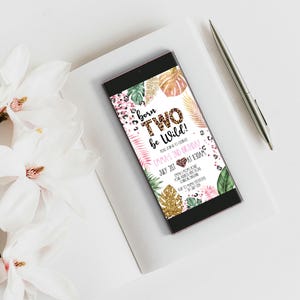 K&ouml;nnte beinhalten: Eine digitale Einladung zu einer 2. Geburtstagsfeier mit Dschungel-Thema. Die Einladung zeigt ein rosa-goldenes Herz mit dem Text "born two be wild!" und einen Hintergrund mit Leopardenmuster.