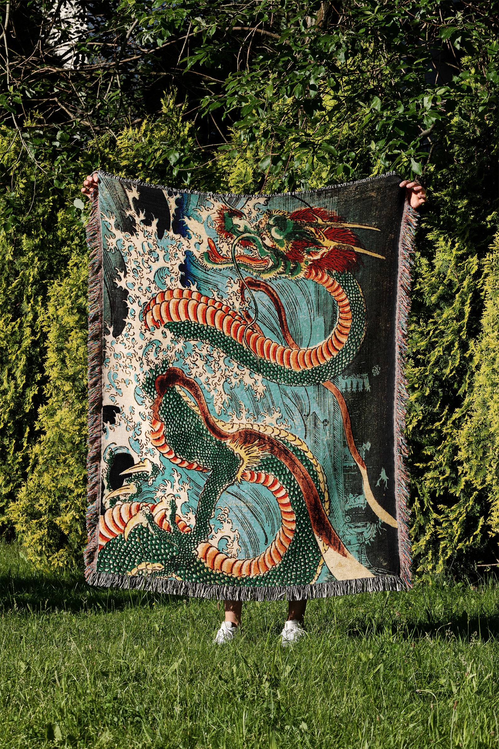 Japanese Pattern Throw Japanese Dragon Woven Throw Blanket: Ancient Medieval Japanese Dragon ...