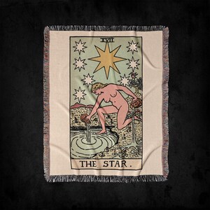 Coperta da lancio tessuta con mazzo di tarocchi The Star XVII Rider-Waite: arazzo gotico vintage con carte dei tarocchi e decorazioni, coperta tessuta da strega