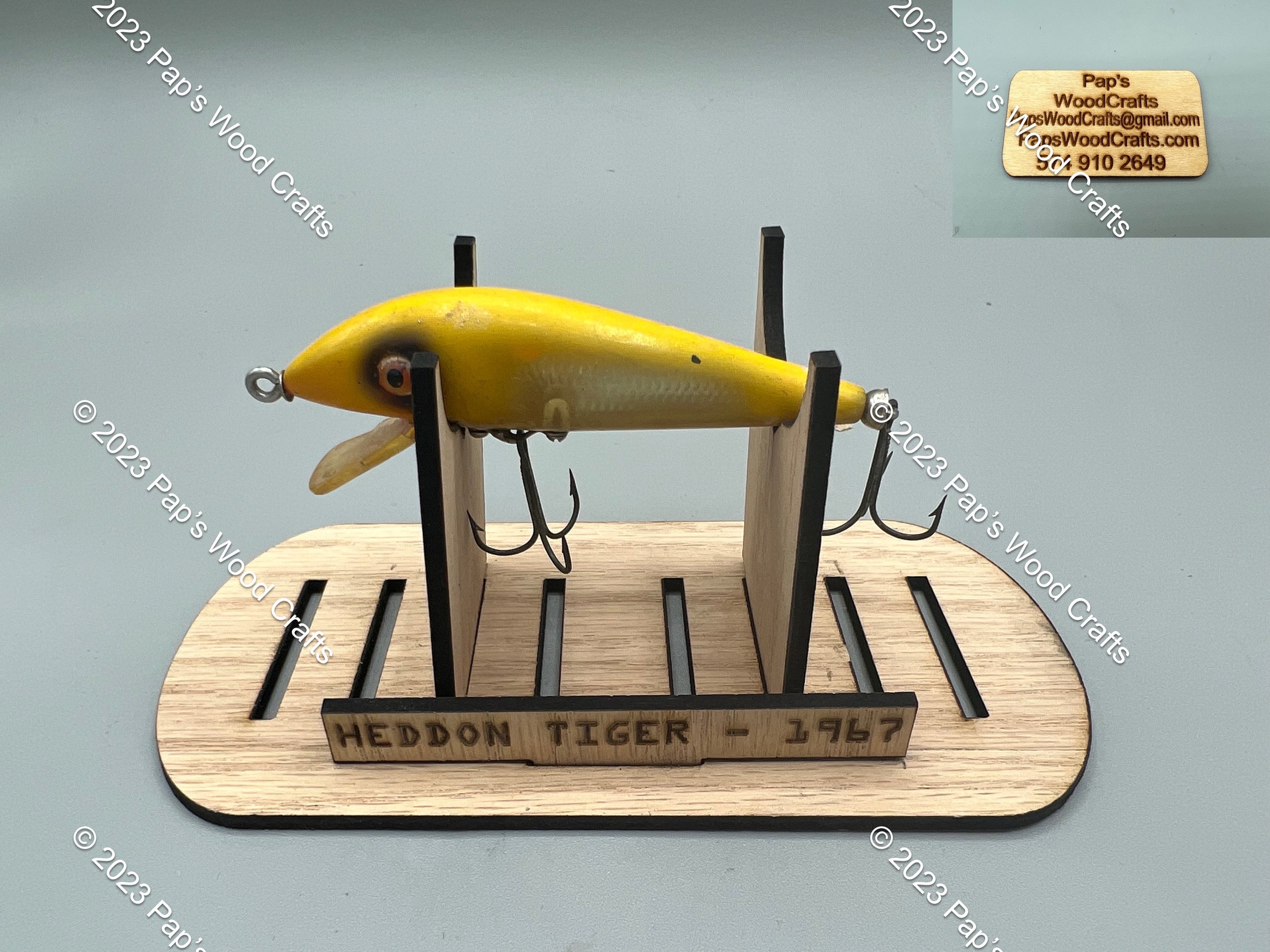 Fishing lure display - Etsy 日本
