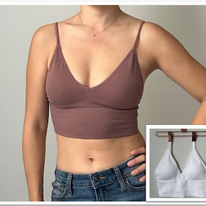 Deep v low back seamless ribbed bralette for small chest with thicker pads wirefree no hook sports bra top