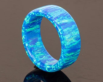 Solid Pacific Blue Bello Opal Ring