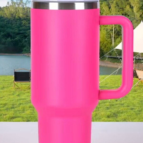 Barbie X Stanley - Set De 8 Gobelets 'Quencher' 40 Oz - Édition Limitée Avec Tasse 'Stanley Cup' - Neuf Sous Emballage