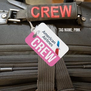 aa american airlines crew baggage luggage tag, for american airlines pilots, cabin crew, flight attendants a320 tag, b787 b777 b737 . PINK background tag