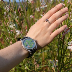 Fischteich Uhr Luxus Einzigartige Analoge Koi Armbanduhr A DayDreamer's TimePeace Microbrand Watch Company Bild 4