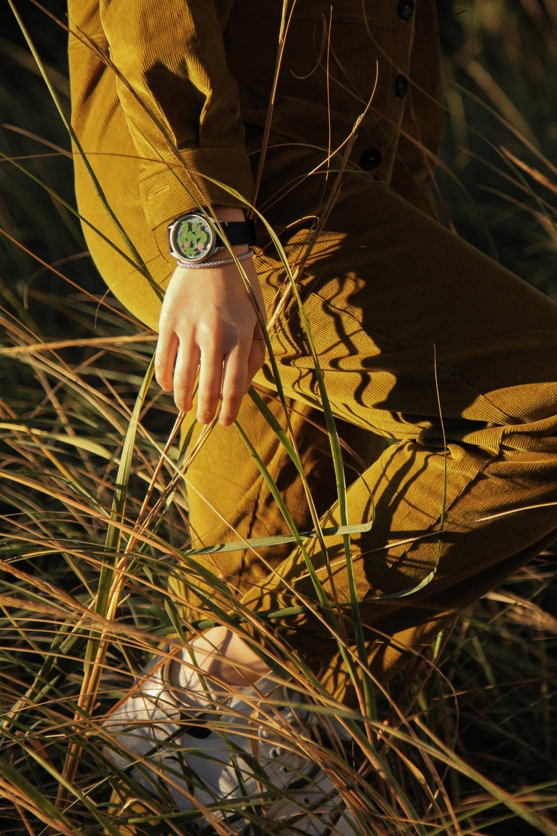 Fischteich Uhr Luxus Einzigartige Analoge Koi Armbanduhr A DayDreamer's TimePeace Microbrand Watch Company Bild 9
