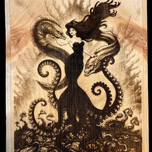 Under the dark sea Ursula