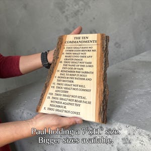 Tablet met tien geboden op hout met levende randen – Hebreeuws of Engels, lasergegraveerd, 3 maten afbeelding 7