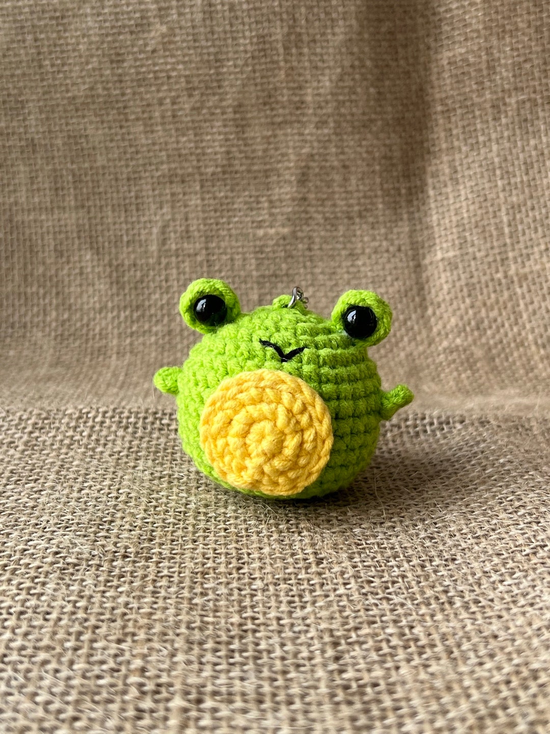 Cute Crochet Frog Keychain, Frog Keyring, Frog Amigurumi, Crochet