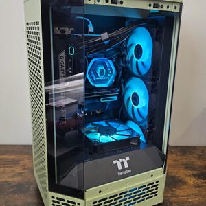 Custom Gaming computer | AMD Ryzen 7600x | 16GB DDR5 | 1TB NVMe | Thermaltake Tower 250 | Radeon 7600 XT
