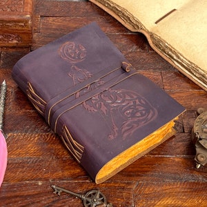 Howling wolf embossed Journal • handmade leather journal, Celtic journal, Writing notebook, Daily notpad, recipe book, travel diary,notebook