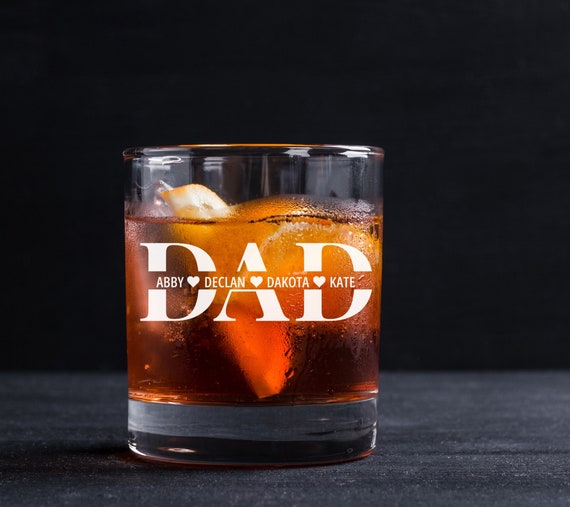 Personalised Whiskey Glass for Dad With Kids Names Custom Engraved Bourbon Glass Whiskey Lover Fathers Day Gift for Dad Birthday Gift
