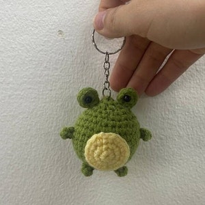 Cute Crochet Frog Keychain, Frog Keyring, Frog Amigurumi, Crochet Keyring, Frog Bag Charm, Handmade Frog Keychain, Frog Lover Gift