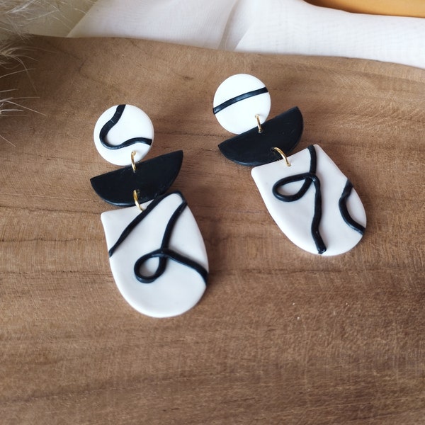 White and black dangling earrings for women, matte finish, gold stainless steel, handmade, unique piece, ideal for a gift