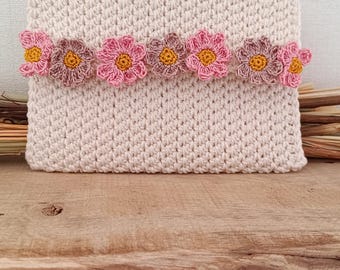Crochet pattern pdf - Wildflower pouch