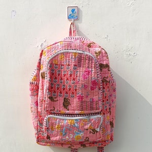Gesteppte Baumwolle Hand Geblockt Patchwork Rucksack | Nachhaltige stilvoller Begleiter | Laptoptasche Rosa Baumwolle Rucksack Frauen Geschenk für Sie