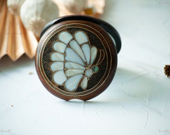 Pearl Vintage Hand Mirror, Mother-of-Pearl Embellished Butterfly Design Mirror, Pacific Blue Inlay Handmade Vintage Makeup, Compact Mirror