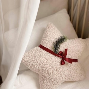 Teddy Star Pillow: Handmade Plush Nursery Decor (30x30cm)