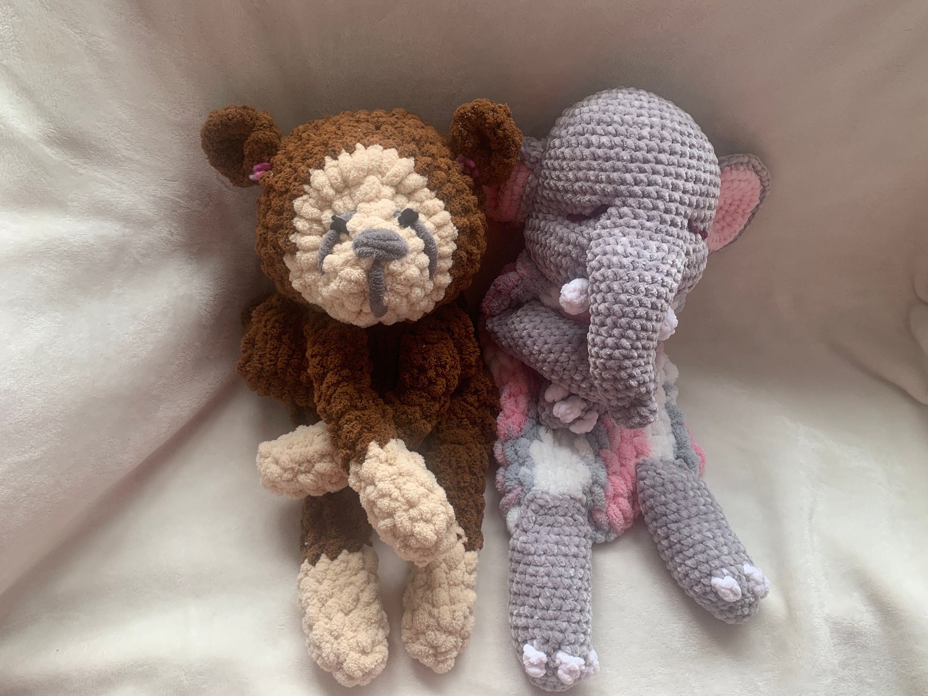Pyjama teddy holder sale