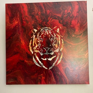 Tiger: Unique abstract painting, hand painted, wall decoration, interior design, acrylic on 60x60 cm 3D canvas.
