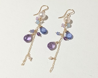 Amethyst, Tansanit und Perle baumeln Ohrringe, lila Edelstein Ohrringe, handgemachte Ohrringe, Cluster Ohrringe, Geburtsstein, Geschenk für sie