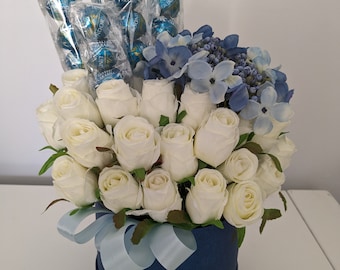 Personalised Lindt Lindor Cream & Blue Stunning Silk Flowers Hat Box Gift