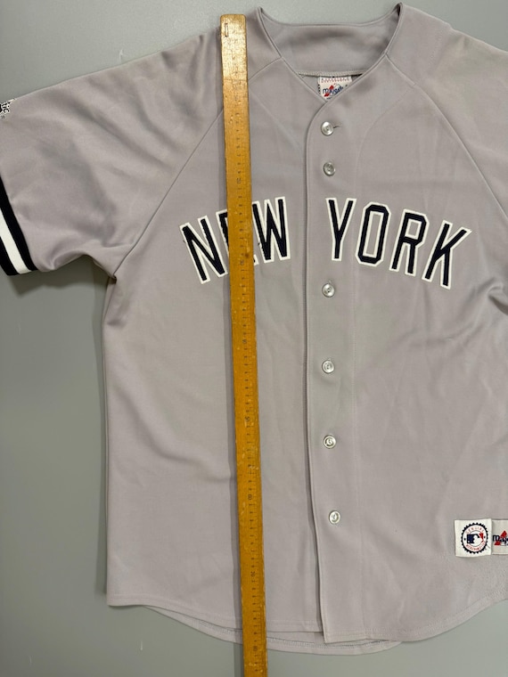Majestic Road Jersey New York Yankees 90s Baseball Vintage Made in