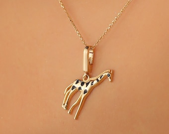 14K Gold Giraffe Pendant, Giraffe Necklace, Dainty Jewelry for Girl, Gold Necklace, Animal Figure Necklace, Gift for Mom, Gift For Valentine