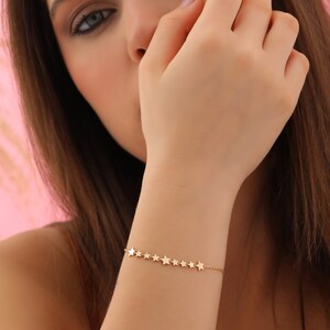 14K Solid Gold Star Bracelet, Dainty Chain Jewelry for Women, Elegant Star Bracelet, Custom Gold Jewelry for Her, Anniversary Gift for Girl image 2