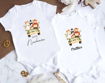 Mini Nachname Baby body mit Name personalisierbar, Schwangerschaft verkünden, Body Baby, Geburtsgeschenk, Babybody personalisiert