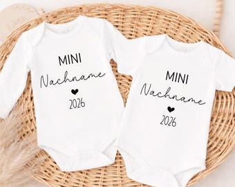 Personalisierter Baby Body mit Namen, Babygeschenk zur Geburt, Geschenk für Neugeborene, Baby Geschenk Junge Mädchen, Newborn Geschenk, mn1