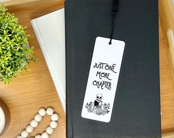 Just One More Chapter Bookmark with Tassel, Metal Bookmark for Reader, Gifts for Book Lover, Bookish Gifts, Reading Merch, Book Club Gift