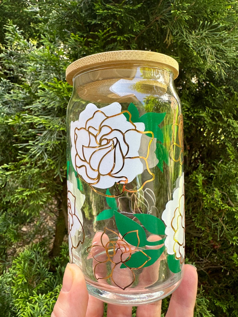 Gardenia Iced Coffee Glass Cup with Lid and Straw, Gardenia Beer Can Glass, Flower Gift for Coffee Lover, Gift for Mother of the Bride image 4