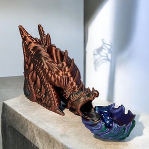 Fire Breathing Dragon Dice Tower, Dungeons and Dragons Dice Roller, Unique 3D Printed Fantasy Dice Tower, Dungeon Master Gift, Dice Tray 003
