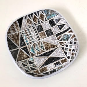 Vintage Upsala-Ekeby Ceramic Dish &#39;Tri&#39; by Ingrid Atterberg – Swedish Mid-Century Modern, 1960s