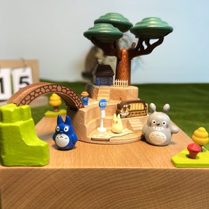 Regalo creativo, regalo de cumpleaños, caja de música, familia chinchilla, Doudou, caja de música larga de al lado, artesanías de madera, regalo para niños, decoración del hogar
