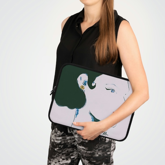 Beauty Series 3 (2023) Laptop Sleeve