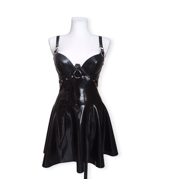 Schwarzes Latexkleid