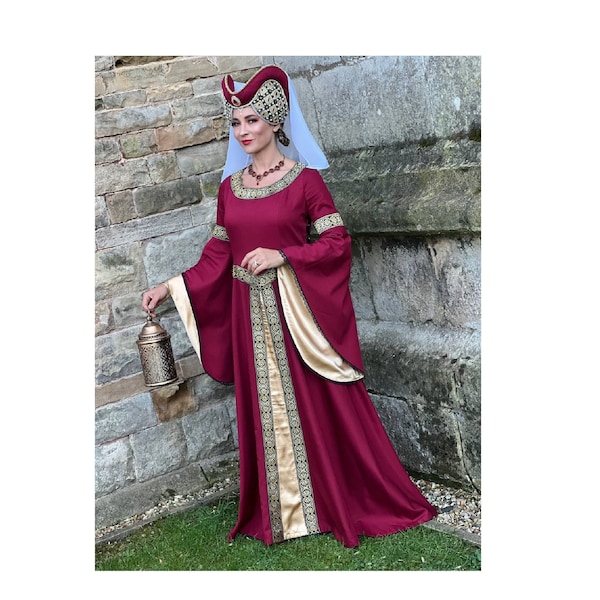 Fantasy larp Medieval dress/Renaissance princess/Burgundy red dress/Tudor wedding dress/Medieval gown/Armstreet costume/Reenactment outfit