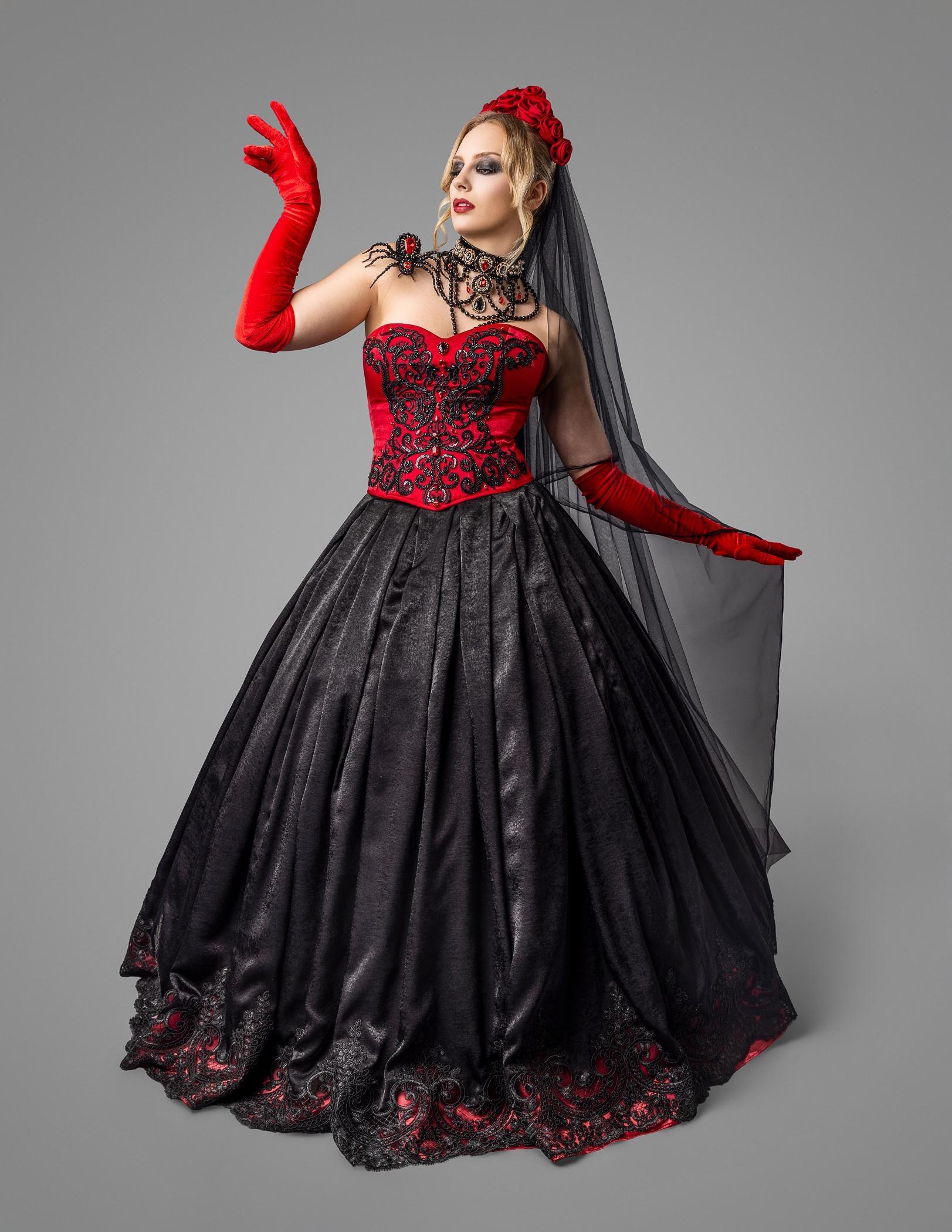 Black Red Gothic Wedding Dress Long Bridal Ball Gown Embroidered Corset ...